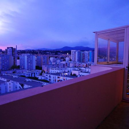 Appartement Rooftop 8 Personnes Grande Terrasse Avec Parking Quartier Aeroport Nice Eksteriør billede