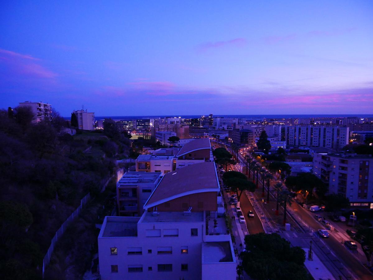 Appartement Rooftop 8 Personnes Grande Terrasse Avec Parking Quartier Aeroport Nice Eksteriør billede